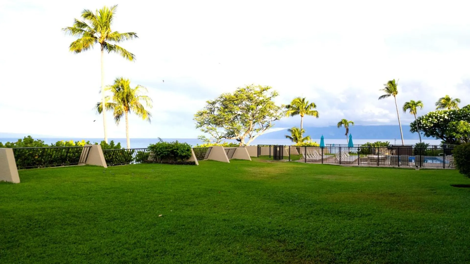 New Kbm Resorts Free Car Napili Point Oceanfront 1-Bedroom Condo With Luxury Amenities Nap-B13